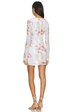 X Revolve Ayla Sequin Mini Dress White Floral -FREE PEOPLE || Nike || Steve Madden Sales Store AMAN WD1874 V3