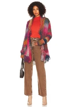 Priya Cardigan Soho -FREE PEOPLE || Nike || Steve Madden Sales Store AMAN WK21 V5