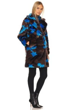 APPARIS Jahaira 2 Faux Fur Coat Blue & Espresso Camo -FREE PEOPLE || Nike || Steve Madden Sales Store APRS WO102 V3