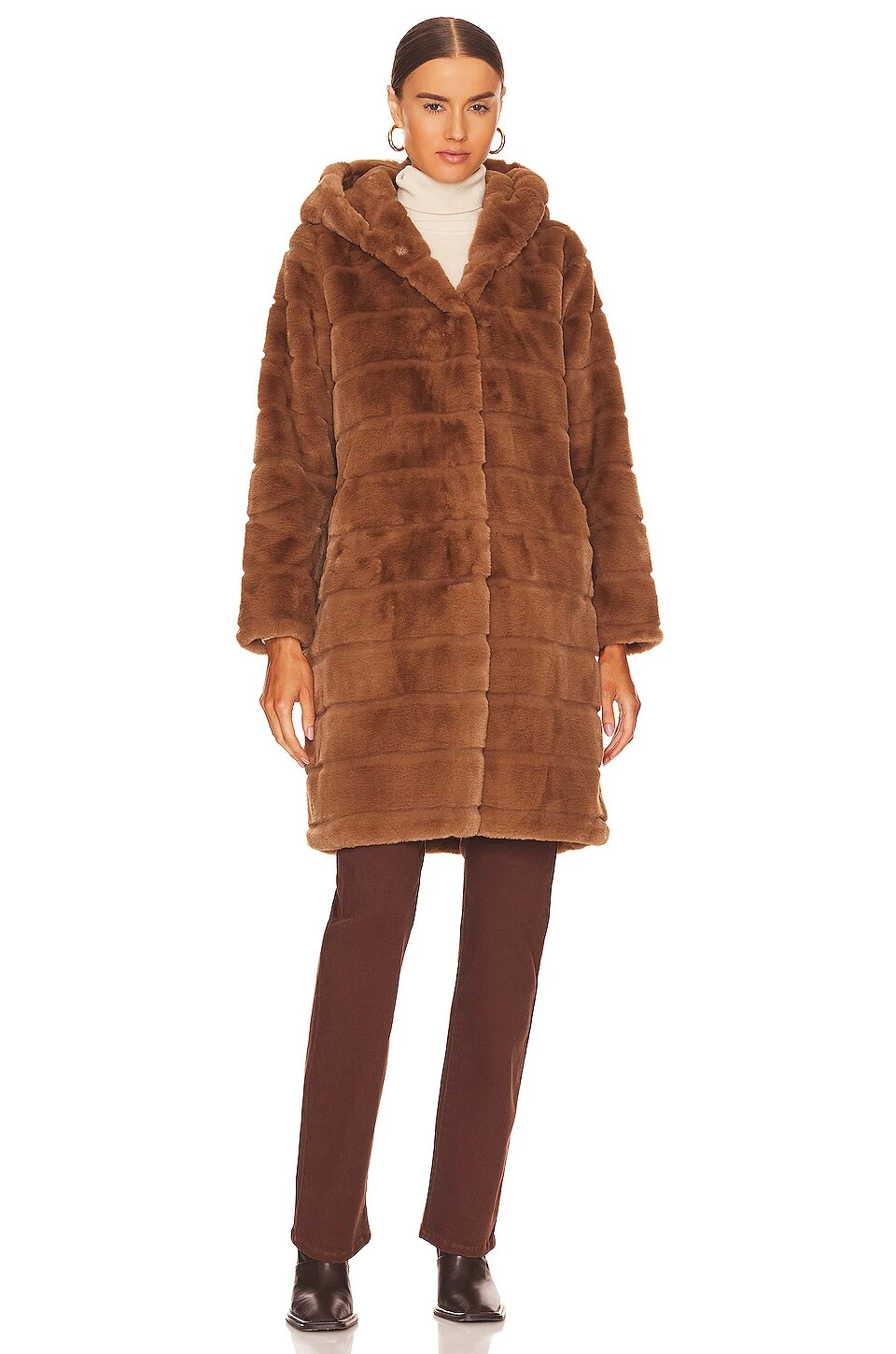 APPARIS Celina 3 Faux Fur Coat Camel 2 APPARIS Celina 3 Faux Fur Coat Camel - Image 2