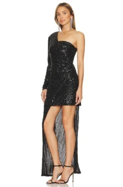 BCBGMAXAZRIA Long Evening Gown Black 8 BCBGMAXAZRIA Long Evening Gown Black -FREE PEOPLE || Nike || Steve Madden Sales Store BCB WD896 V3