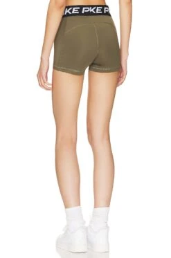 Nike 365 Short Medium Olive -FREE PEOPLE || Nike || Steve Madden Sales Store NIKR WF131 V3