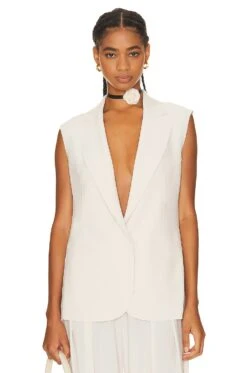 Norma Kamali Sleeveless Single Breasted Jacket Bone