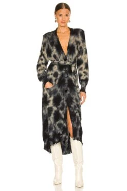 Amanda Cardigan Beige Tie Dye -FREE PEOPLE || Nike || Steve Madden Sales Store SERR WK11 V4