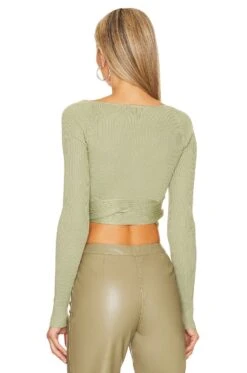 Inertia Top Green Tea -FREE PEOPLE || Nike || Steve Madden Sales Store SOVR WS7 V3