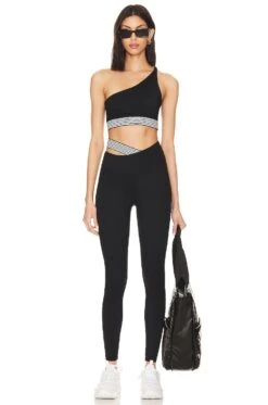 The Fanta Sports Bra Black 7 The Fanta Sports Bra Black -FREE PEOPLE || Nike || Steve Madden Sales Store STRR WI85 V4