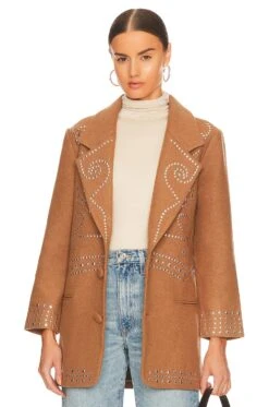 Broken Heart Coat Sand