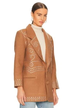 Broken Heart Coat Sand -FREE PEOPLE || Nike || Steve Madden Sales Store UNDR WO82 V3