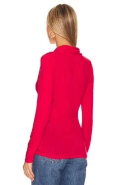 Meri Top Camellia -FREE PEOPLE || Nike || Steve Madden Sales Store VELVET WS3430 V3