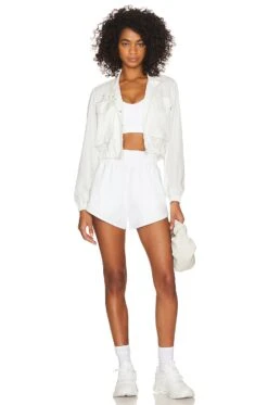 Hatton Woven Short Bright White -FREE PEOPLE || Nike || Steve Madden Sales Store WBEI WF16 V4