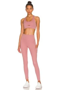 MoveWell Tallulah Sports Bra Soft Burgundy -FREE PEOPLE || Nike || Steve Madden Sales Store WBEI WI4 V4